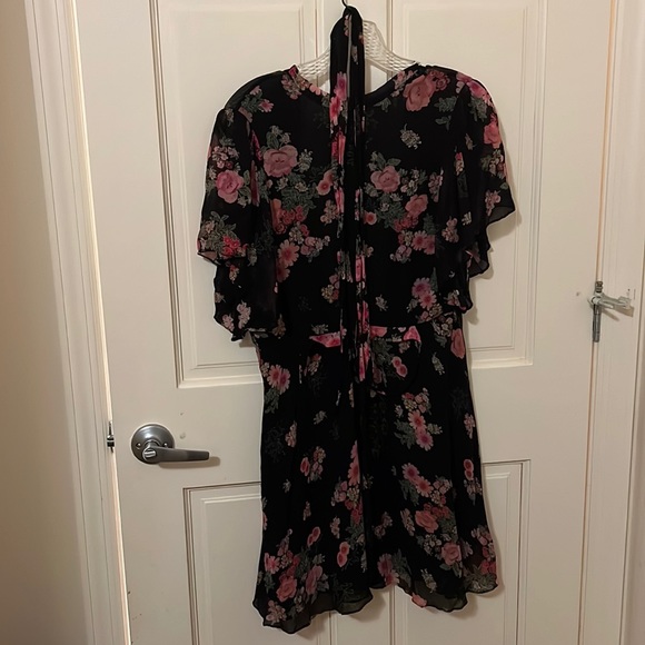 Zara Floral Dress - Picture 8 of 9